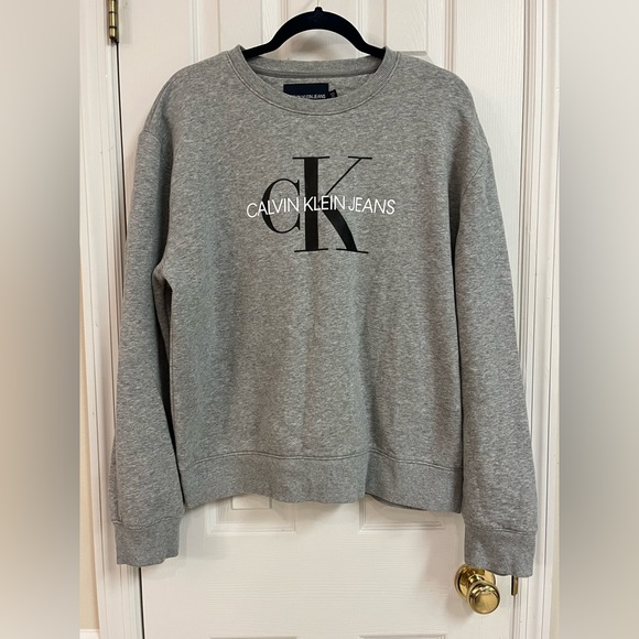 Calvin Klein Jeans Tops - NWOT Gray Calvin Klein Jeans Crewneck Sweatshirt